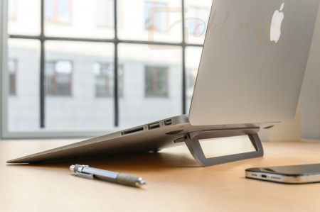 Notebook kiegészitők FIXED Frame Mini aluminum adhesive stand notebooks and tablets Silver - FIXFR-MI-SL